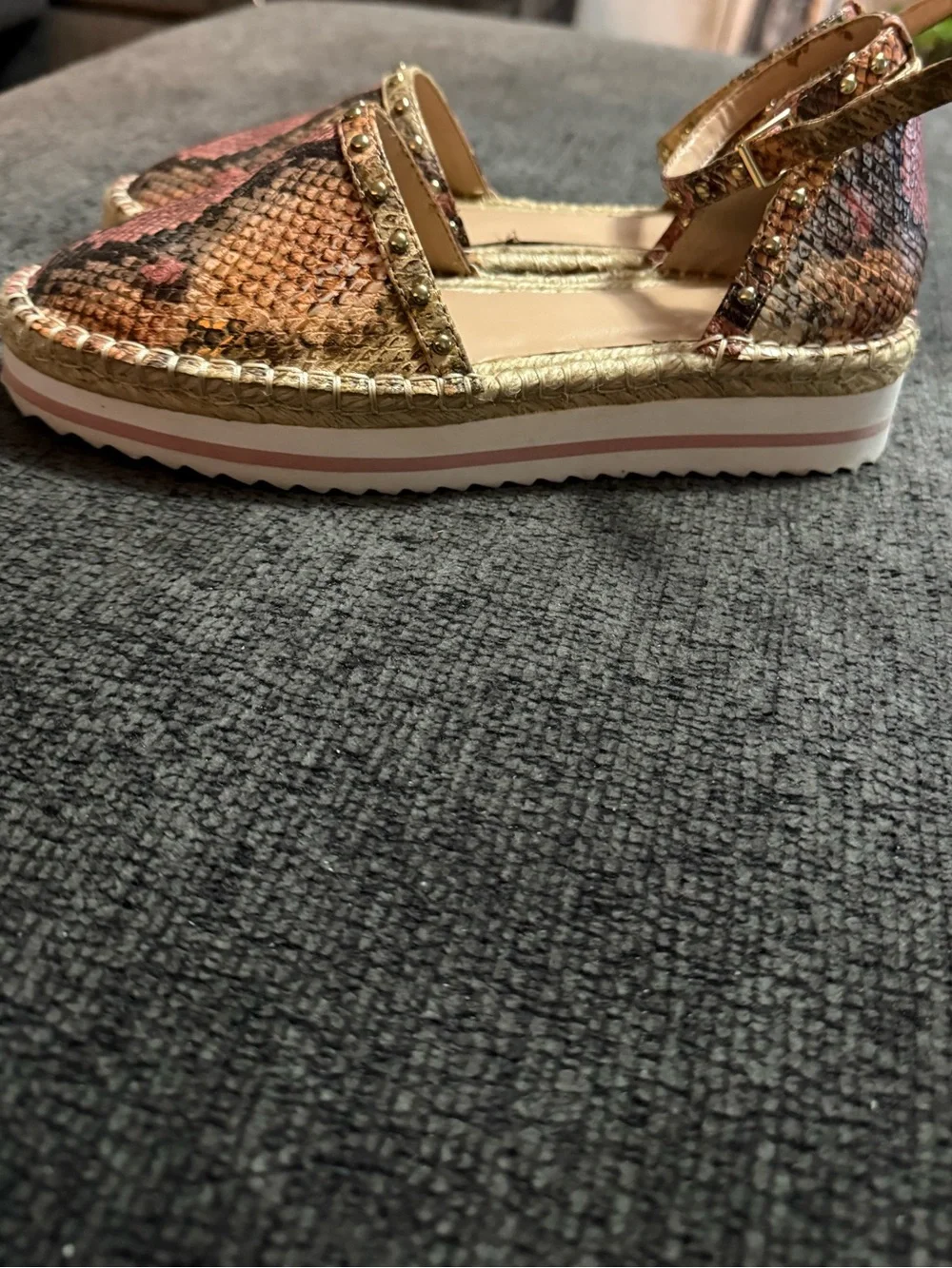 JLO Jennifer Lopez Snakeskin Espadrille Platform Flats Size 7.5